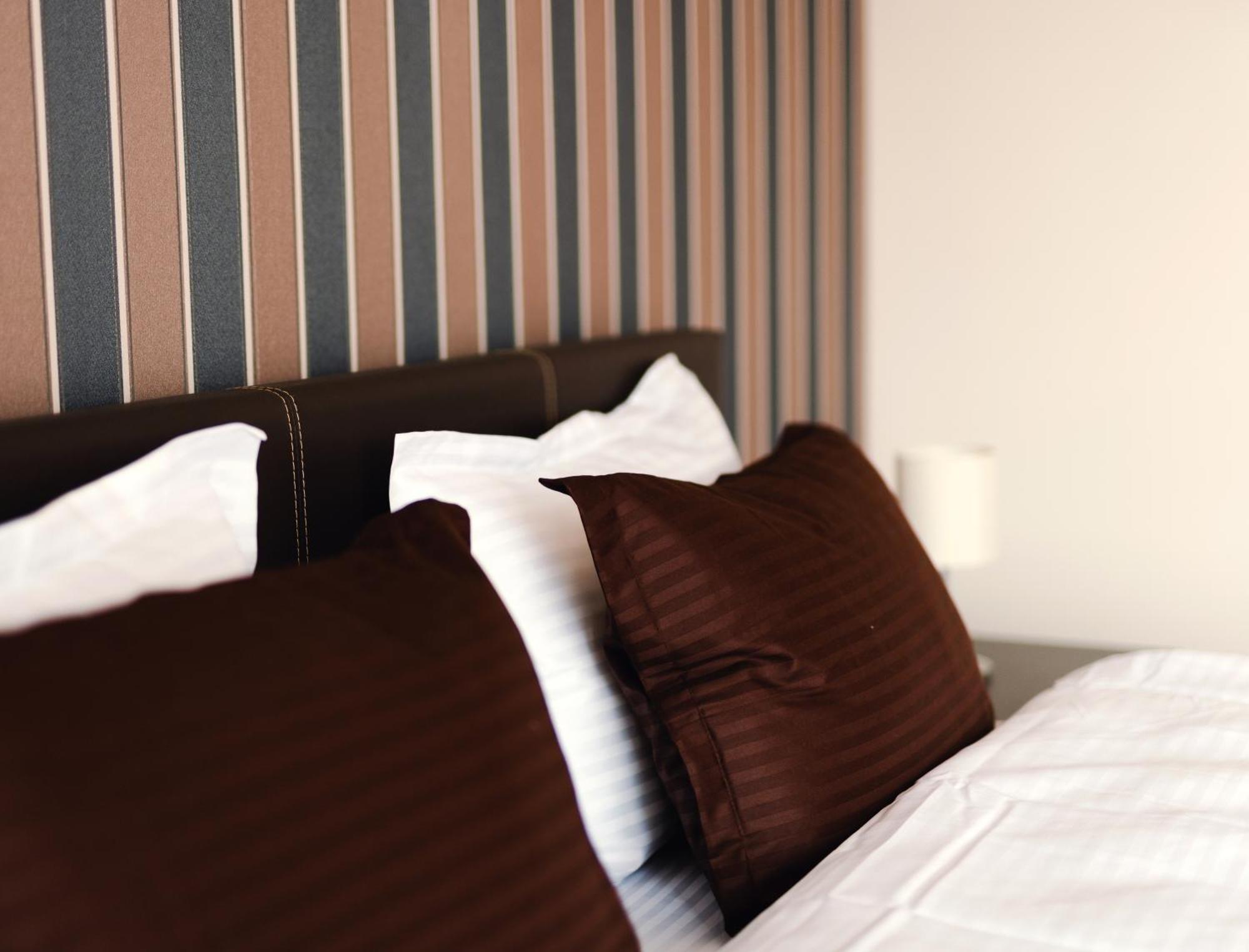 Casa Pia Hotel Alba Iulia Buitenkant foto